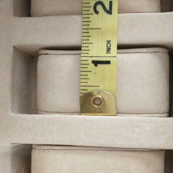 Rowallan Textured Black Watch Case with Window Top - Picture 15 of 15